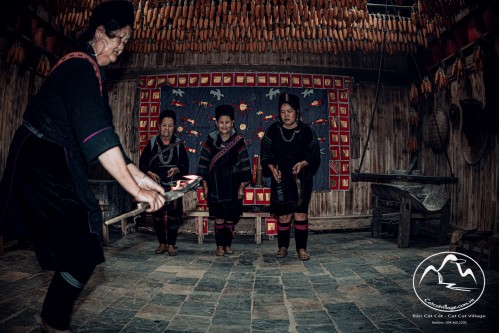NGỌN LỬA – TRÁI TIM ẤM CỦA NGƯỜI H’MÔNG 