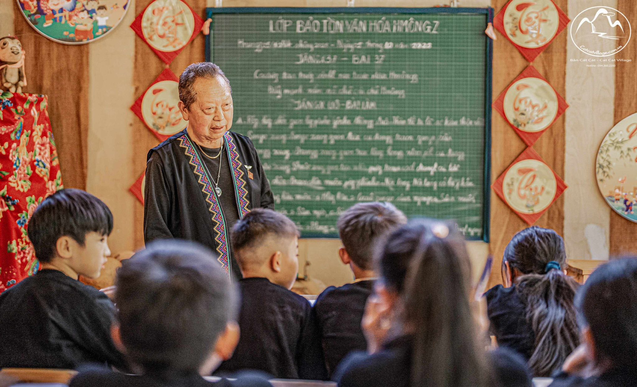 Giàng Seo Gà – Người thầy đặc biệt gìn giữ văn hoá H’Mông giữa lòng bản Cát Cát