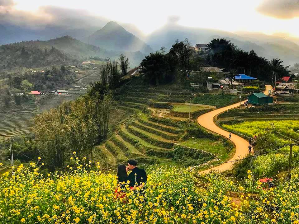 NẾU MỘT NGÀY ĐƯỢC HÓA THÂN THÀNH NHỮNG CHÀNG TRAI, CÔ GÁI H'MÔNG XINH ĐẸP!